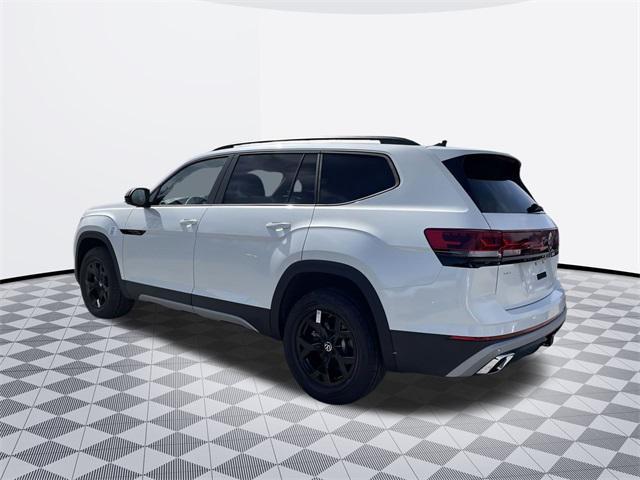 new 2024 Volkswagen Atlas car, priced at $45,428