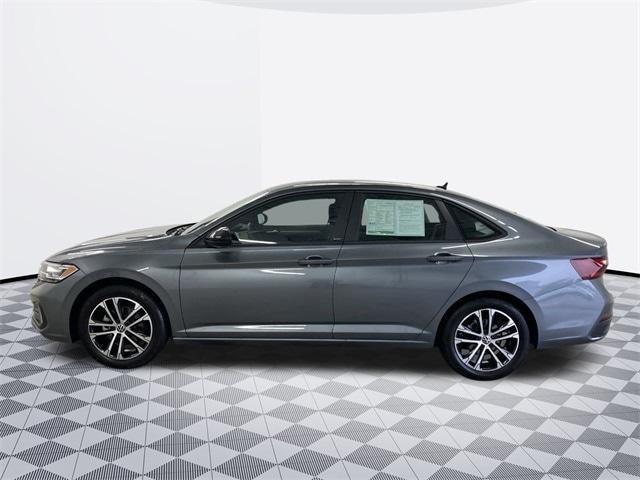 used 2024 Volkswagen Jetta car, priced at $21,500