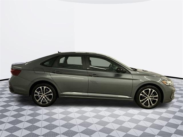 used 2024 Volkswagen Jetta car, priced at $22,600