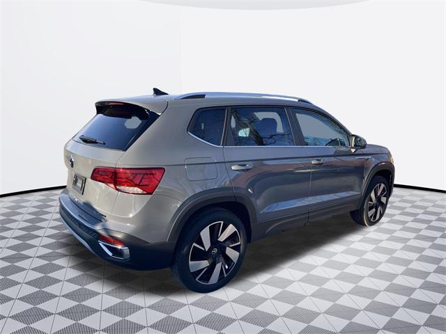 new 2024 Volkswagen Taos car, priced at $31,098