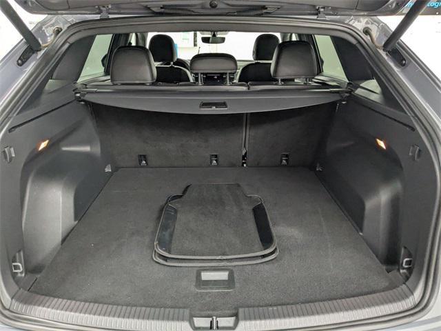 used 2021 Volkswagen Atlas Cross Sport car, priced at $24,990