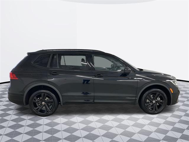 new 2024 Volkswagen Tiguan car, priced at $32,578