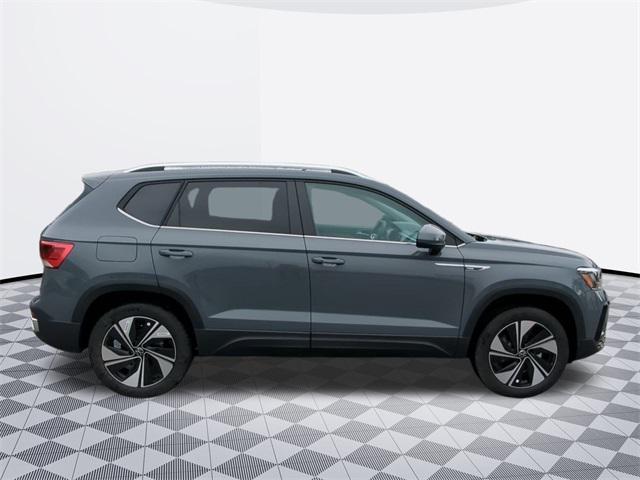 new 2024 Volkswagen Taos car, priced at $33,226