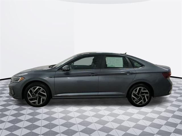 used 2022 Volkswagen Jetta car, priced at $21,373