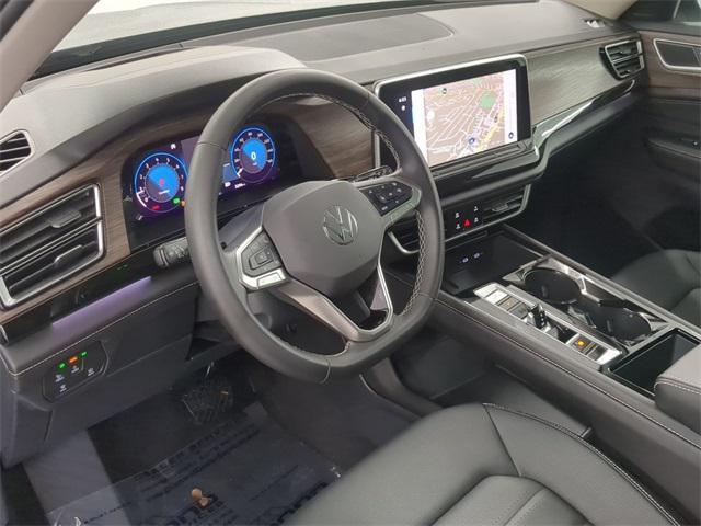 used 2025 Volkswagen Atlas car, priced at $44,700