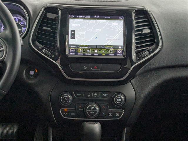 used 2019 Jeep Cherokee car, priced at $15,895