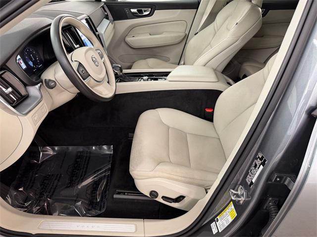 used 2020 Volvo XC60 car, priced at $22,957
