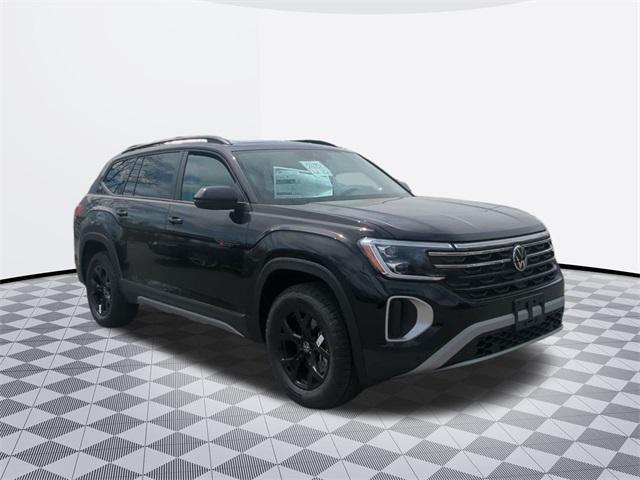 new 2025 Volkswagen Atlas car, priced at $45,334