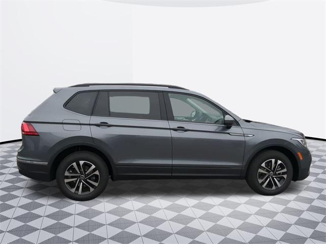 new 2024 Volkswagen Tiguan car, priced at $31,311