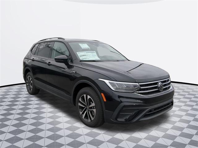 new 2024 Volkswagen Tiguan car, priced at $31,311