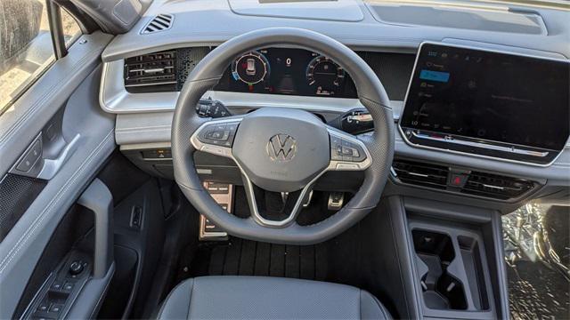 new 2025 Volkswagen Tiguan car, priced at $34,572