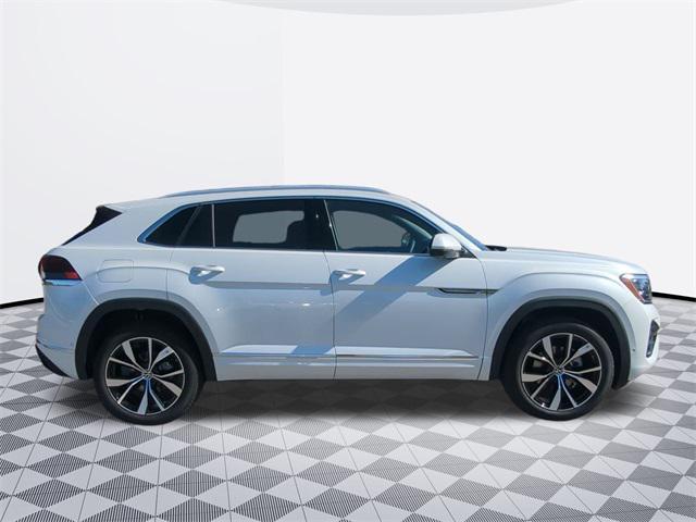 new 2024 Volkswagen Atlas Cross Sport car, priced at $48,120