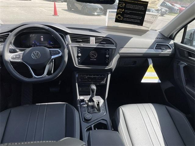 new 2024 Volkswagen Tiguan car, priced at $32,676
