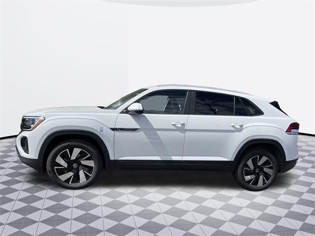 new 2024 Volkswagen Atlas Cross Sport car, priced at $40,821