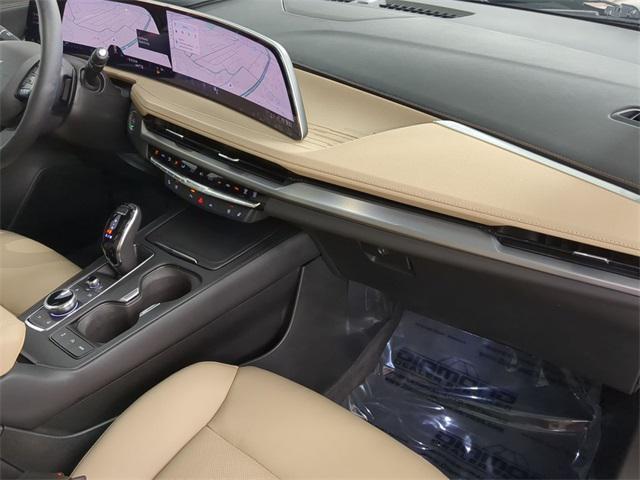 used 2025 Cadillac XT4 car, priced at $42,999