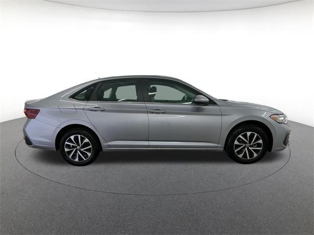 used 2024 Volkswagen Jetta car, priced at $18,995
