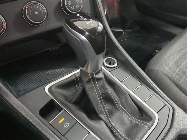 used 2024 Volkswagen Jetta car, priced at $18,995