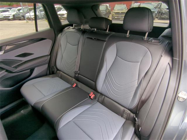 new 2025 Volkswagen Tiguan car, priced at $37,395