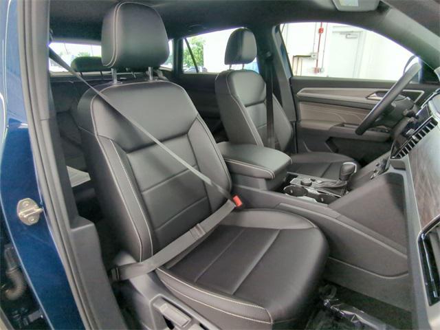used 2022 Volkswagen Atlas Cross Sport car, priced at $29,500
