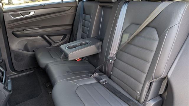 new 2026 Volkswagen Atlas Cross Sport car, priced at $49,417