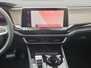 new 2025 Volkswagen Atlas car, priced at $48,156
