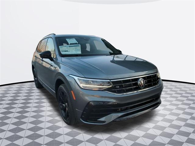 new 2024 Volkswagen Tiguan car, priced at $33,999