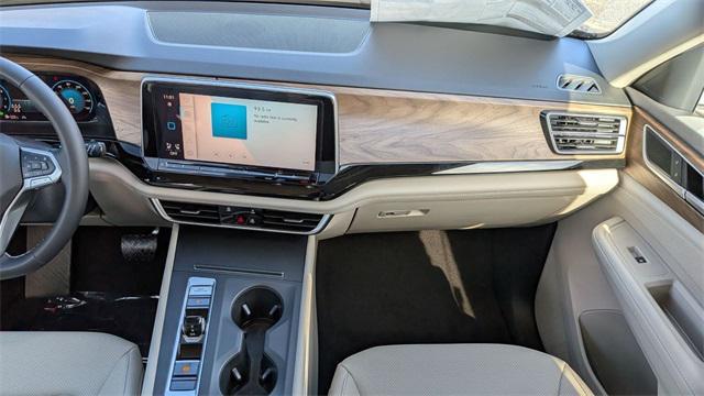 new 2026 Volkswagen Atlas car, priced at $40,733