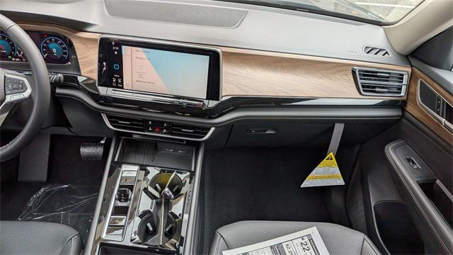 new 2026 Volkswagen Atlas car, priced at $43,779