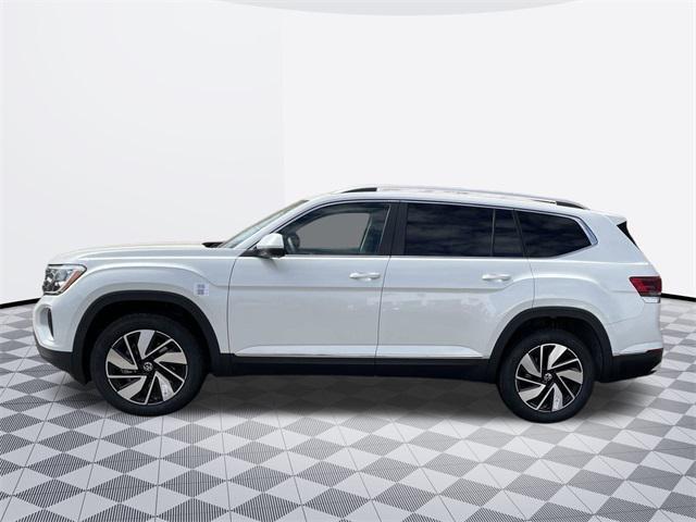 new 2024 Volkswagen Atlas car, priced at $42,922