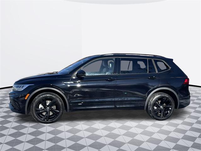 new 2024 Volkswagen Tiguan car, priced at $33,013