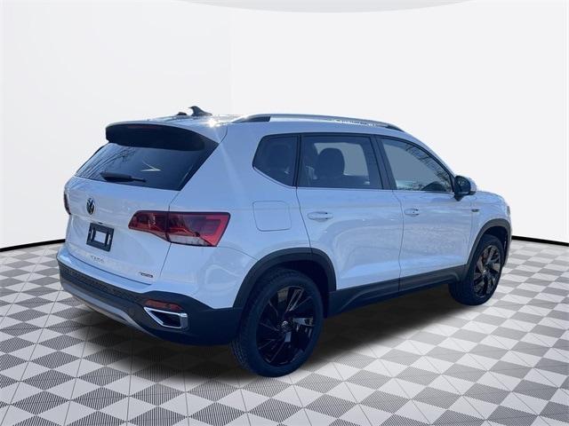 new 2024 Volkswagen Taos car, priced at $33,066