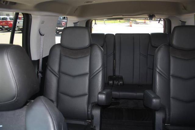 used 2020 Cadillac Escalade car, priced at $36,990