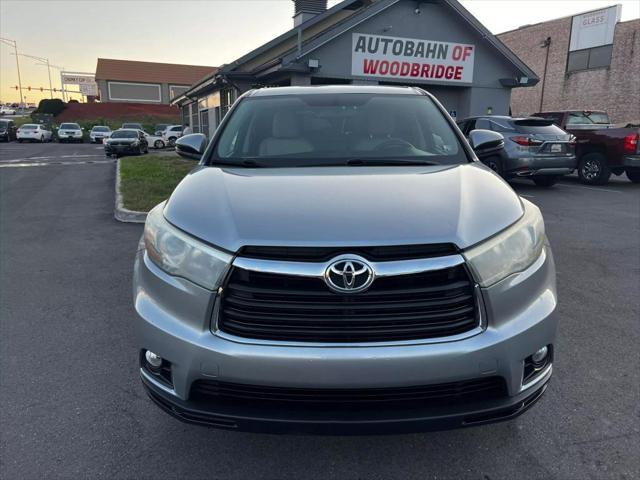 used 2015 Toyota Highlander car, priced at $14,995