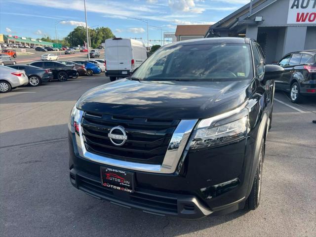 used 2024 Nissan Pathfinder car, priced at $34,995