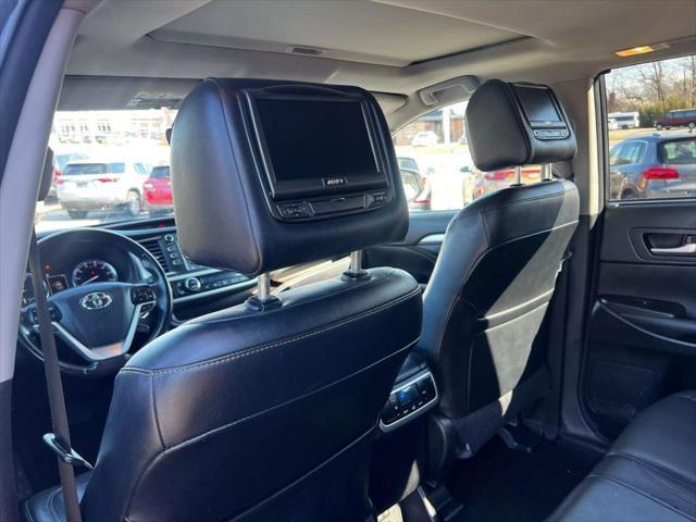 used 2017 Toyota Highlander car, priced at $19,995