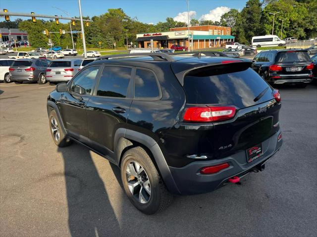 used 2017 Jeep Cherokee car, priced at $10,995