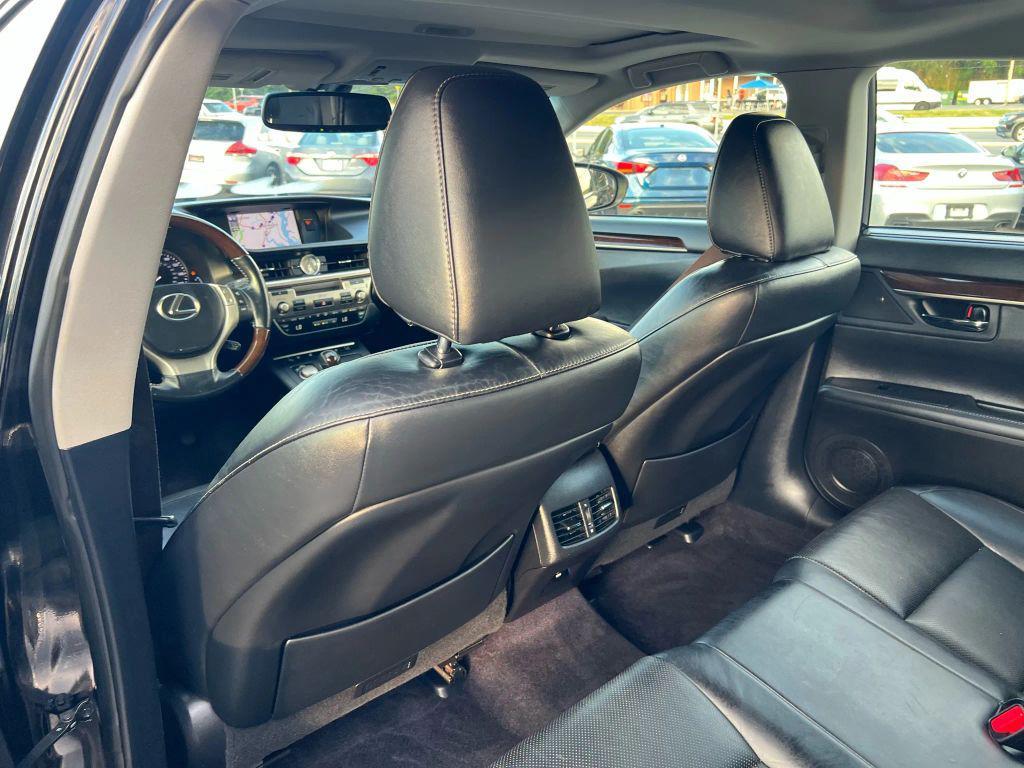used 2013 Lexus ES 350 car, priced at $10,995