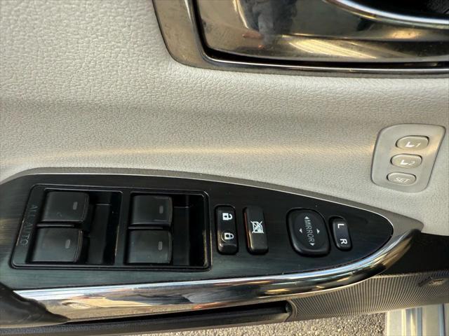 used 2018 Toyota Avalon car, priced at $13,995