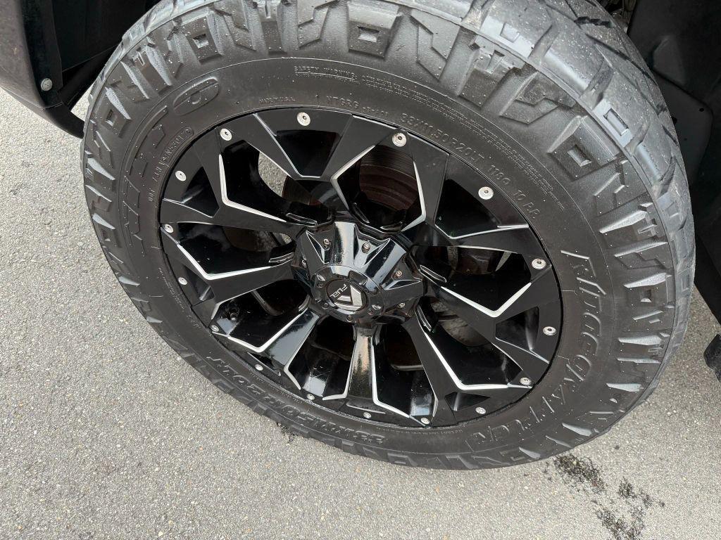 used 2015 Ram 1500 car, priced at $13,995