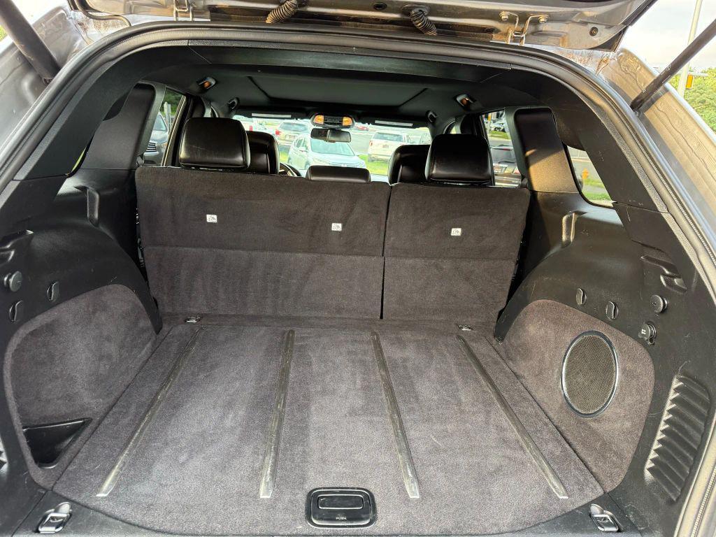 used 2015 Jeep Grand Cherokee car, priced at $10,995