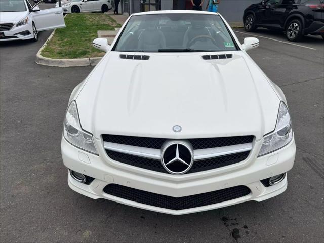 used 2009 Mercedes-Benz SL-Class car, priced at $21,995