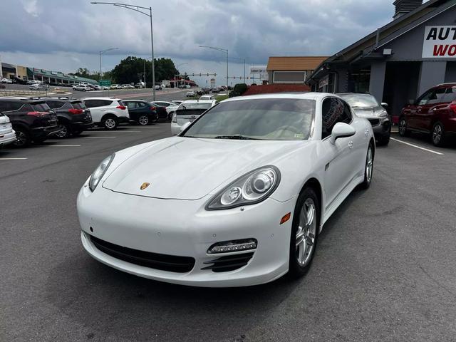 used 2013 Porsche Panamera car, priced at $22,995