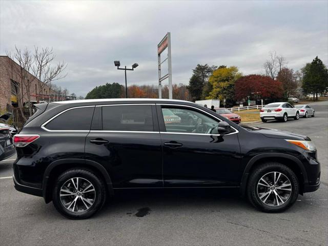 used 2016 Toyota Highlander car, priced at $16,995