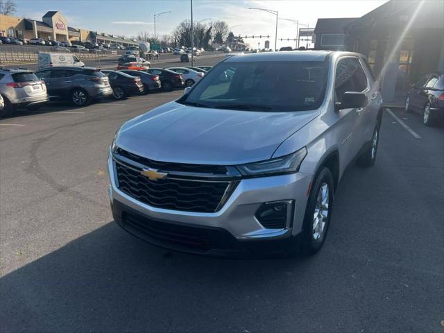 used 2022 Chevrolet Traverse car, priced at $17,995