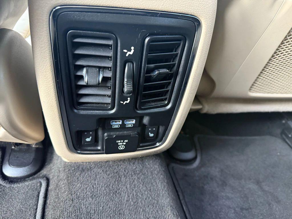 used 2015 Jeep Grand Cherokee car, priced at $11,995