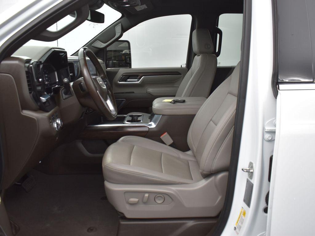 used 2024 GMC Sierra 2500 car, priced at $54,656