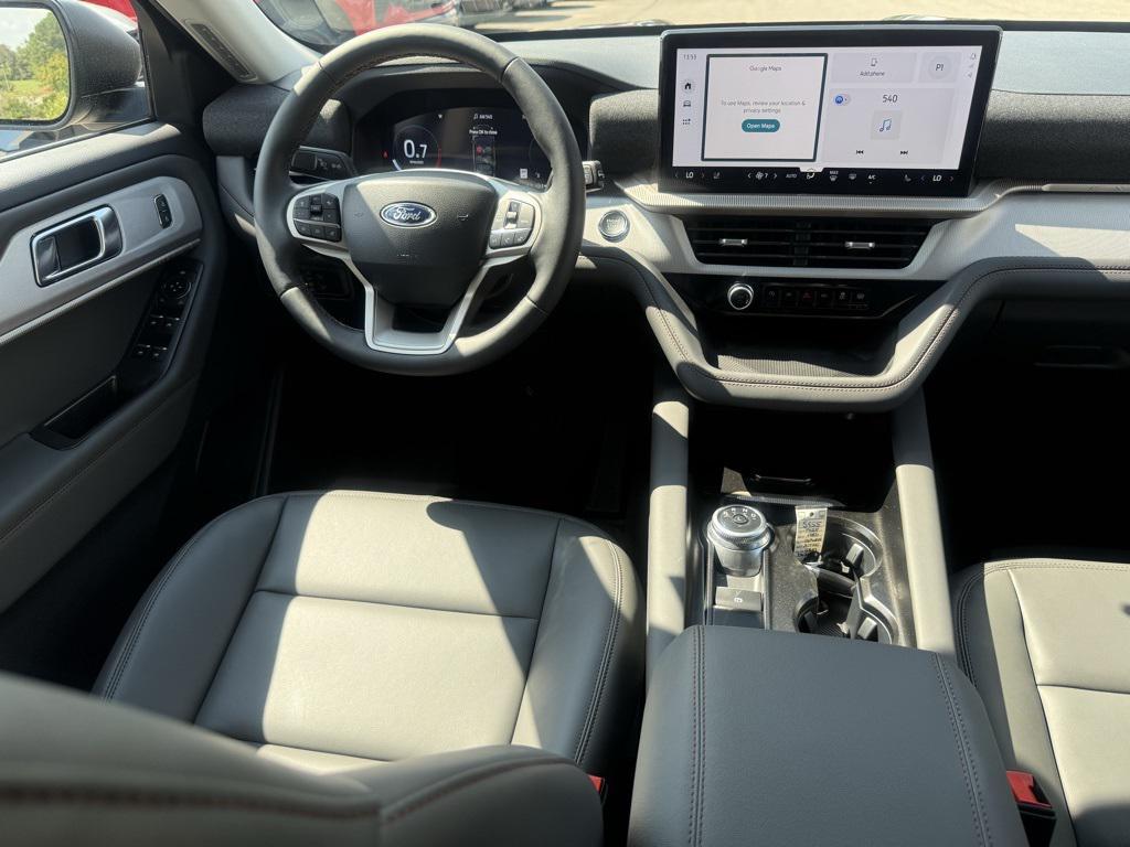 new 2025 Ford Explorer car, priced at $40,469