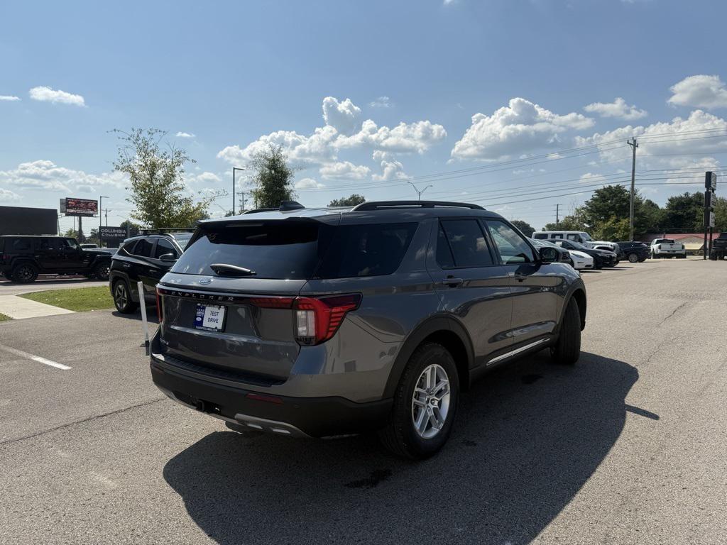 new 2025 Ford Explorer car, priced at $40,469