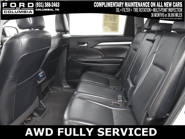 used 2019 Toyota Highlander car, priced at $30,659