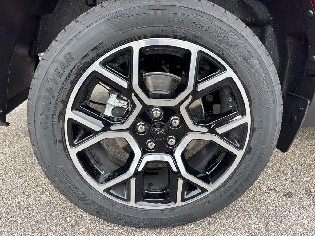 new 2025 Ford Maverick car, priced at $36,734